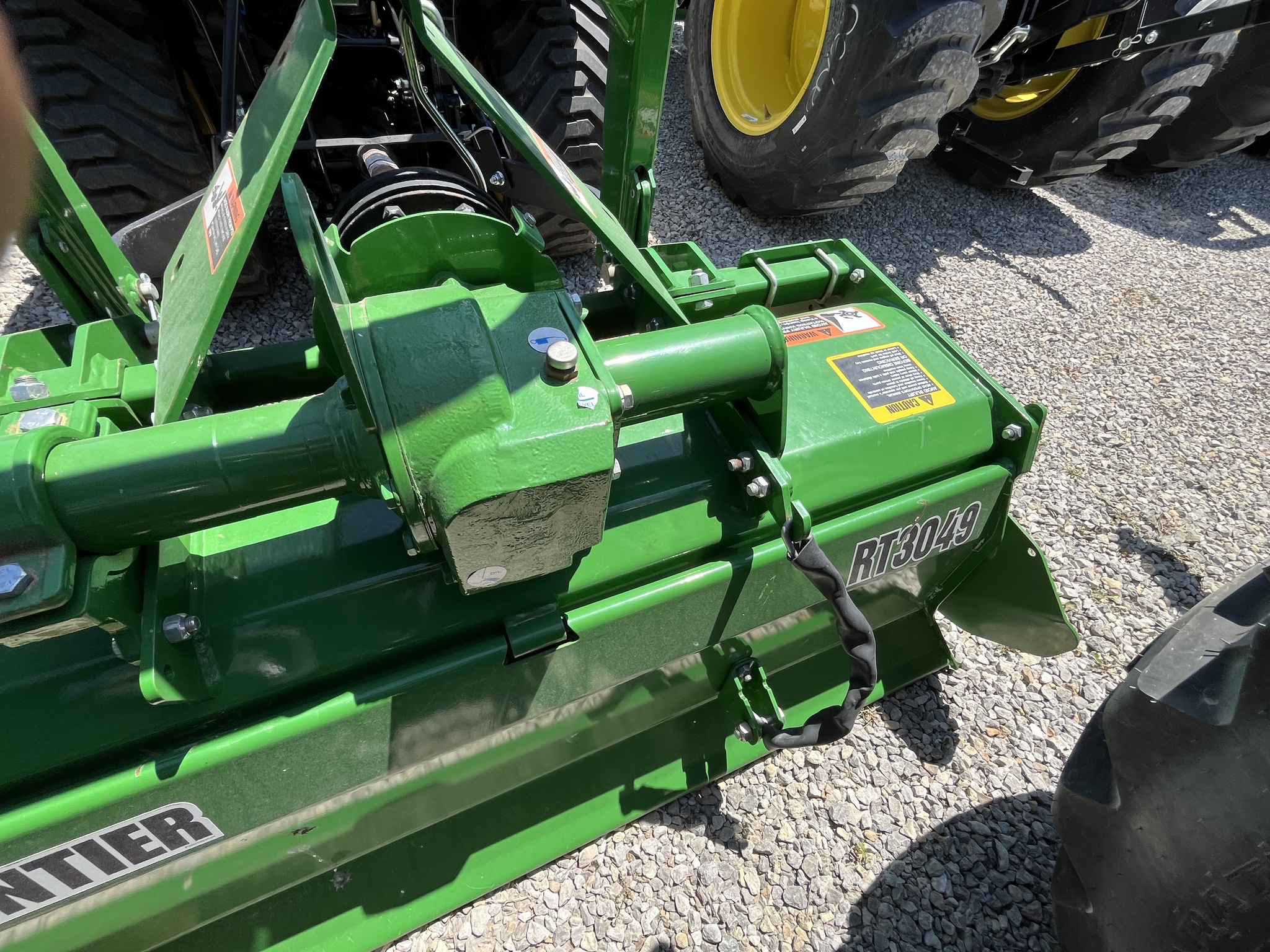  2024 John Deere 1025R at Heritage Tractor in Pittsburg, KS