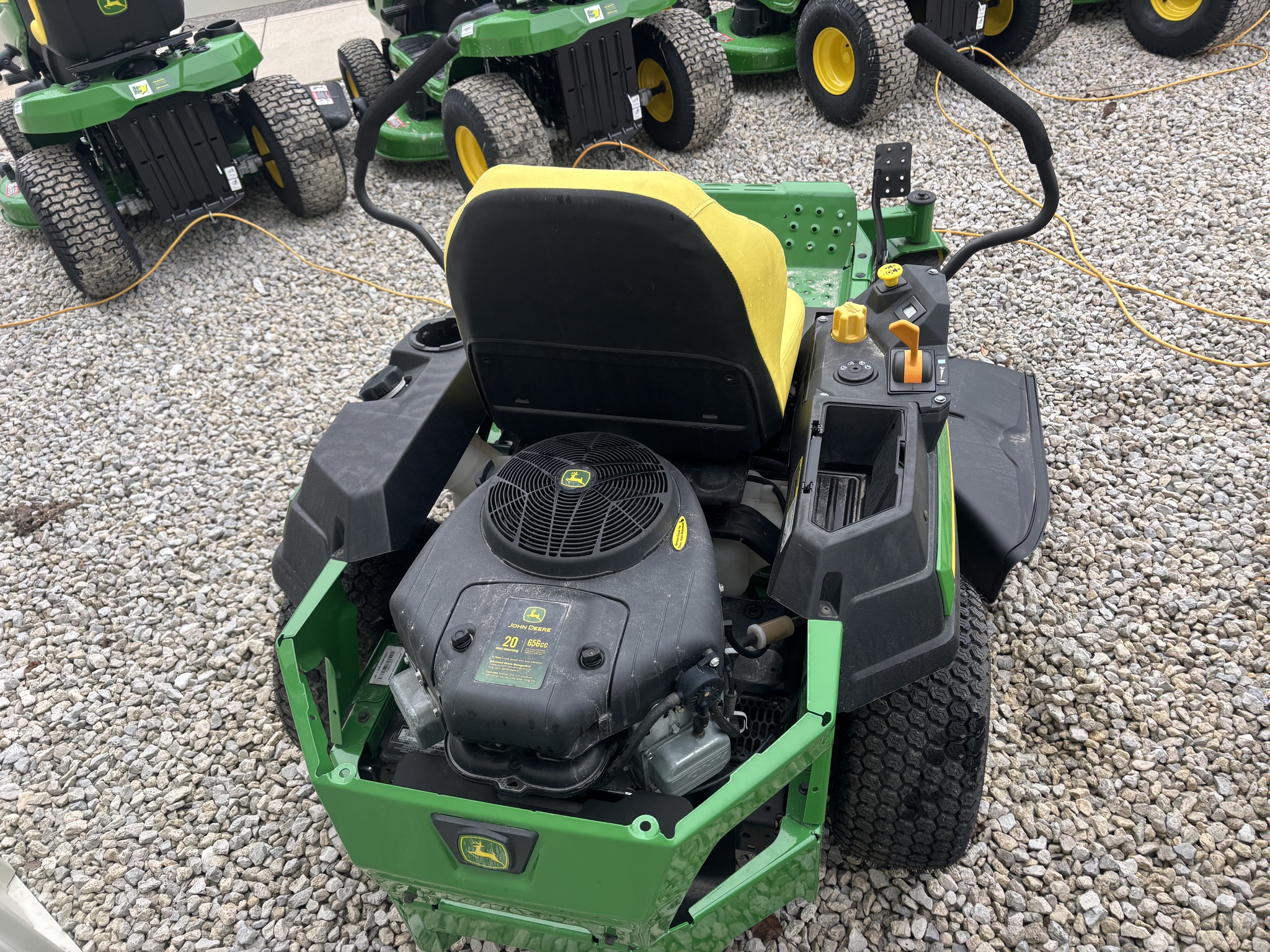 2024 John Deere Z315E Image 3