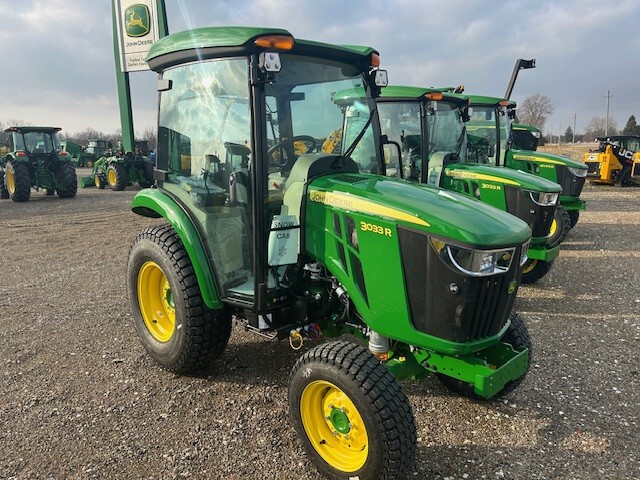 2025 John Deere 3033R Compact Utility Tractors