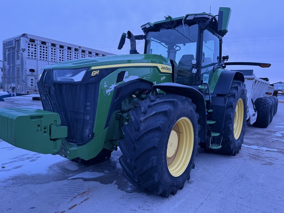 Photo of 2022 John Deere 8R 410