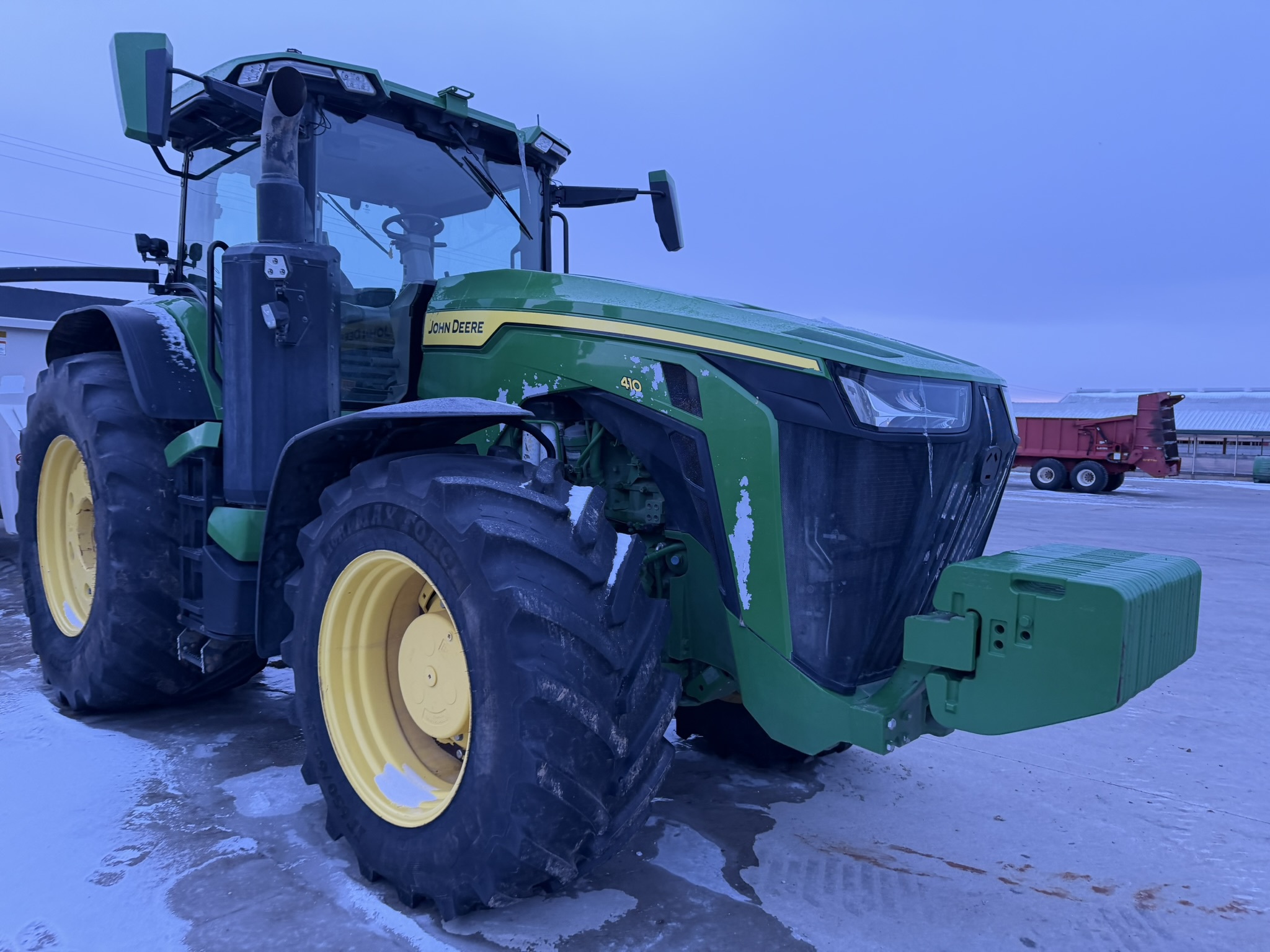 2022 John Deere 8R 410