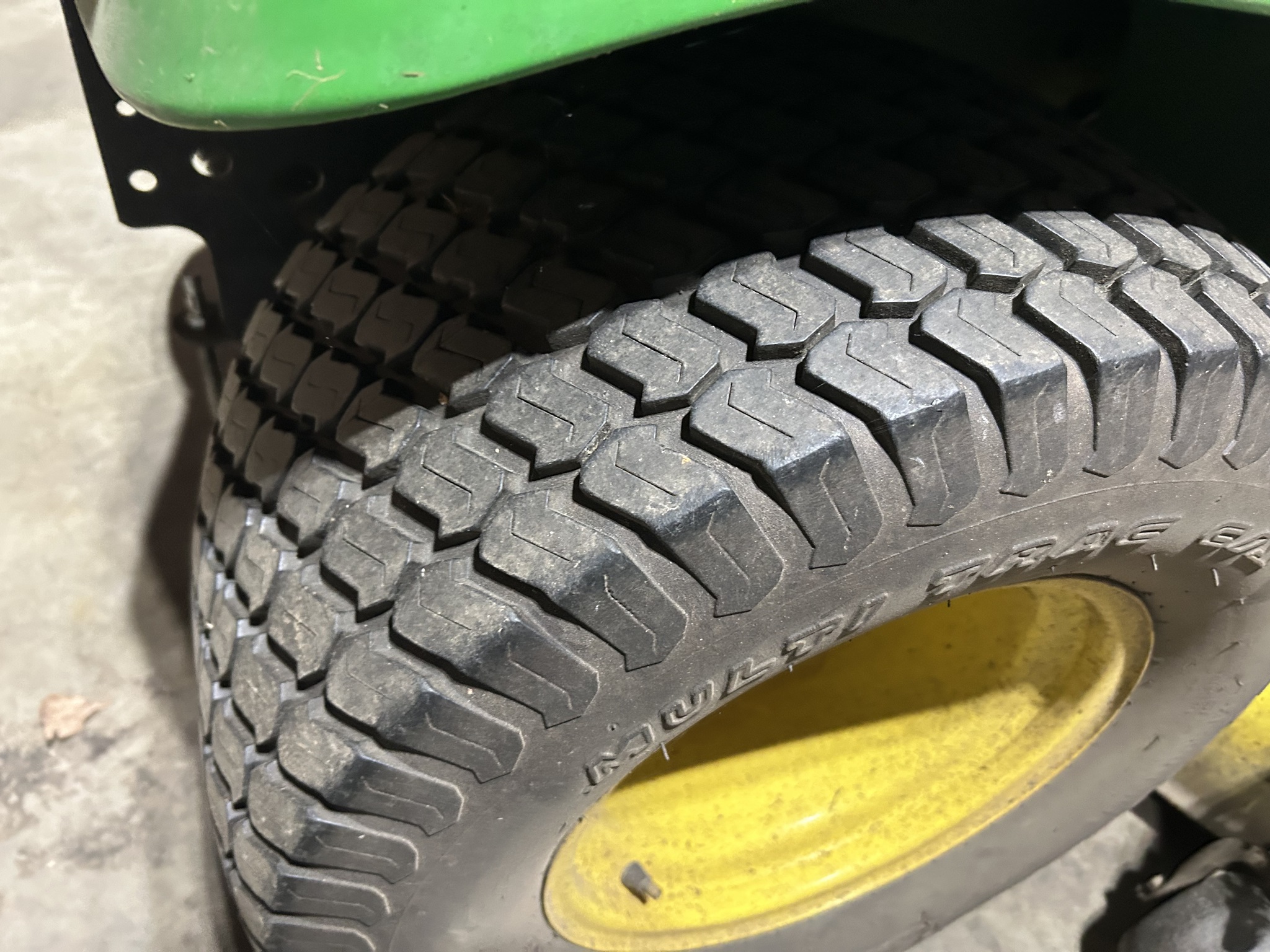  2014 John Deere X750 at Heritage Tractor in Streator, IL