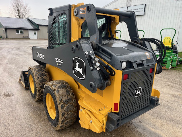 2023 John Deere 324G Image 5