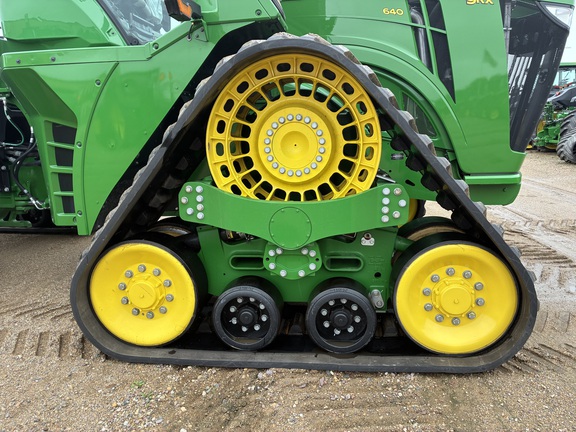 2025 John Deere 9RX 640 - Photo13