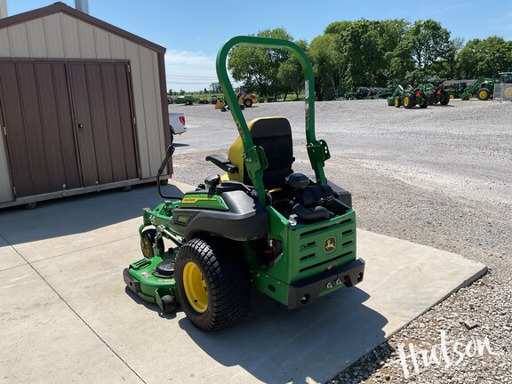 Photo of 2023 John Deere Z950R