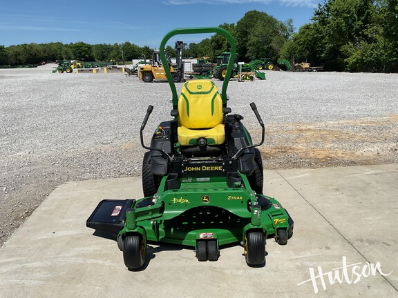 Photo of 2023 John Deere Z950R