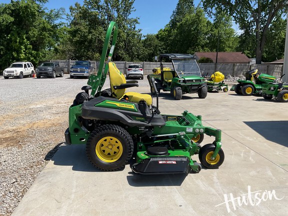 Photo of 2023 John Deere Z950R