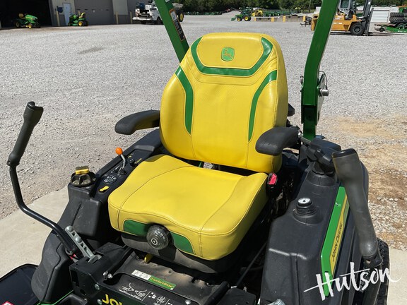 Photo of 2023 John Deere Z950R