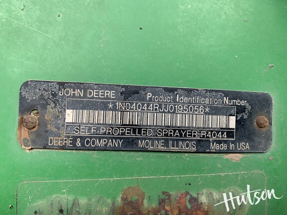 Photo of 2019 John Deere R4044