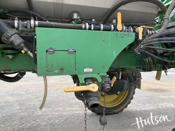Photo of 2019 John Deere R4044