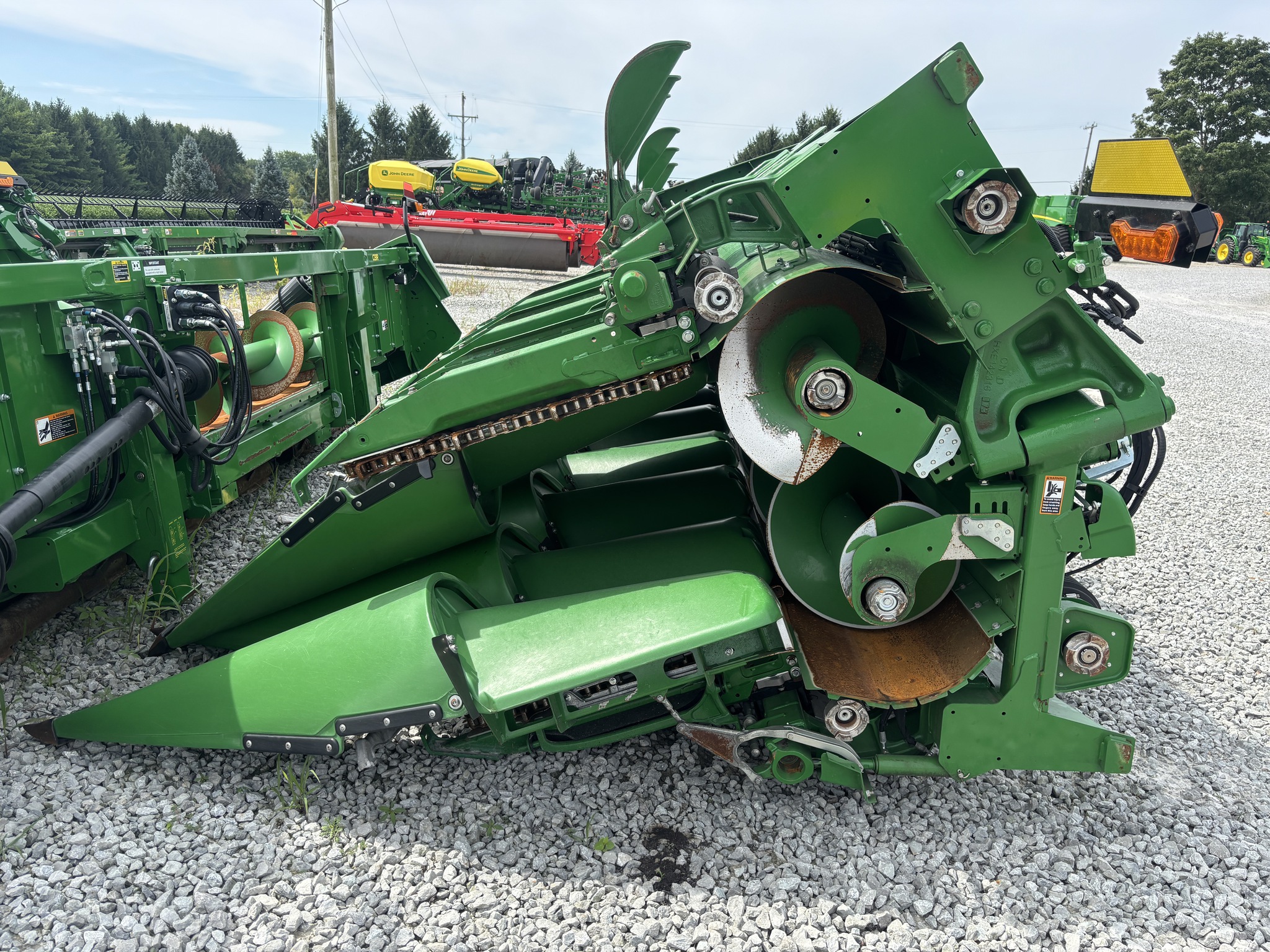Used 2024 John Deere C12F Corn and Row Crop headers at Koenig Equipment in Urbana, OH - PhotoXL3