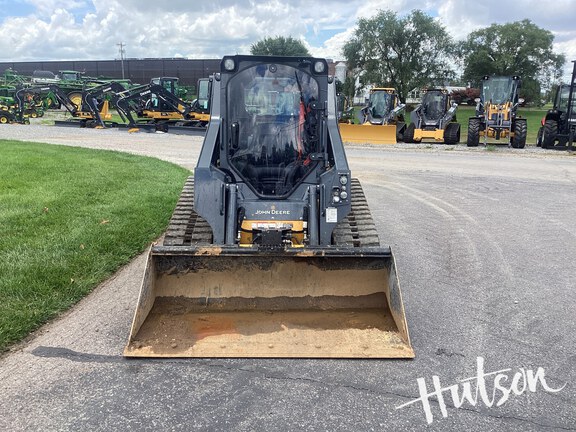 Photo of 2025 John Deere 317 P