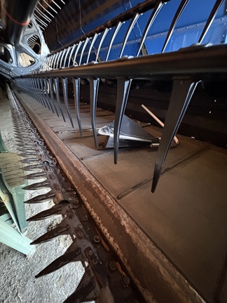 Used 2009 MacDon M200 Windrowers at Horizon Ag & Turf in Lloydminster, AB - Photo5