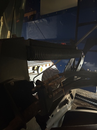 Used 2009 MacDon M200 Windrowers at Horizon Ag & Turf in Lloydminster, AB - Photo39