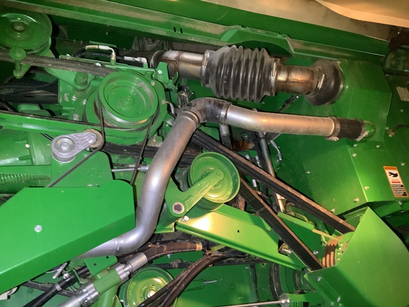 Photo of 2016 John Deere S670