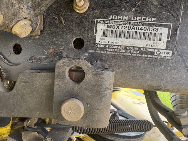 2009 John Deere X720 Image 5