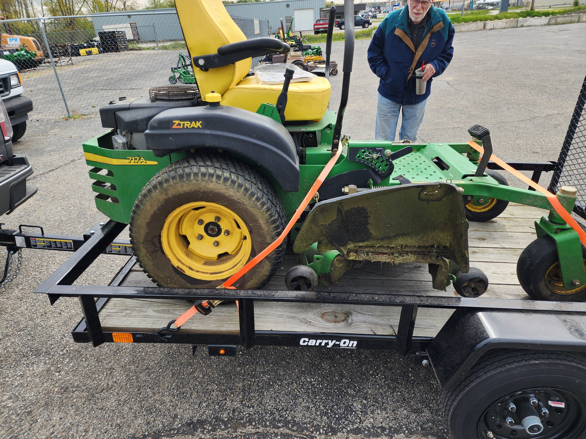 2004 John Deere 717A Image 5