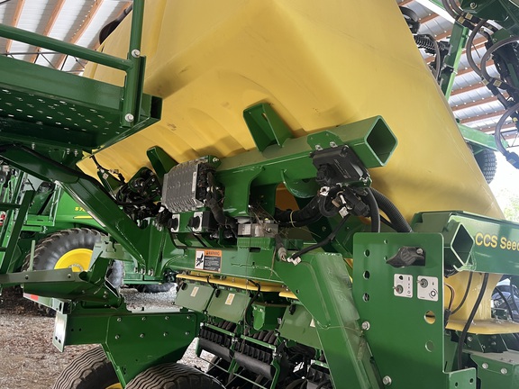 2023 John Deere N536C