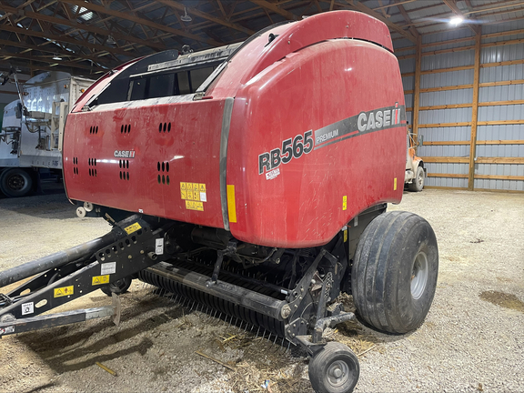  Case IH RB565 PREMIUM