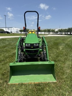 2021 John-Deere 1023E