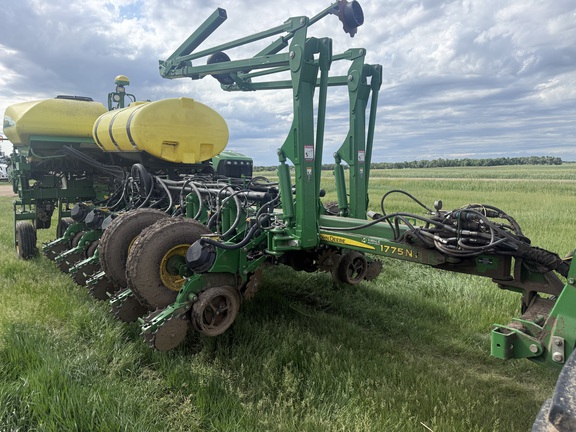 2015 John Deere 1775NT - Photo2