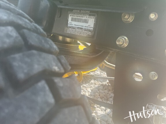 Photo of 2006 John Deere X304