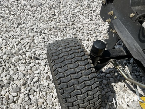 Photo of 2006 John Deere X304