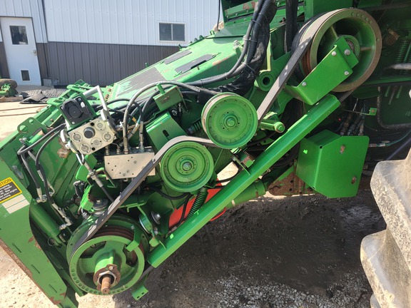 Photo of 2018 John Deere S780
