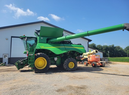Photo of 2018 John Deere S780