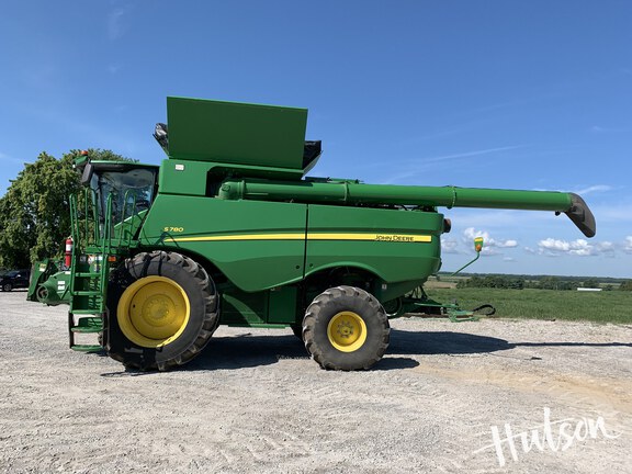 Photo of 2018 John Deere S780