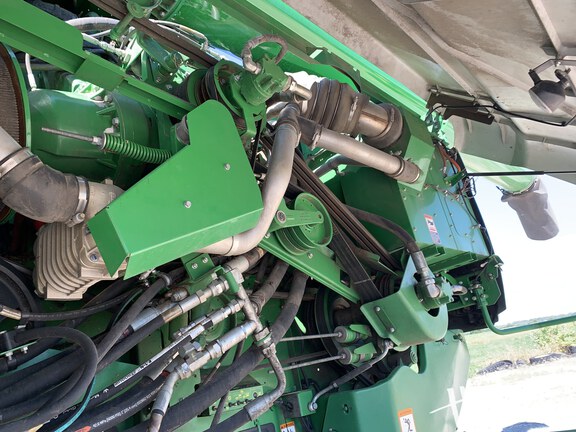 Photo of 2018 John Deere S780
