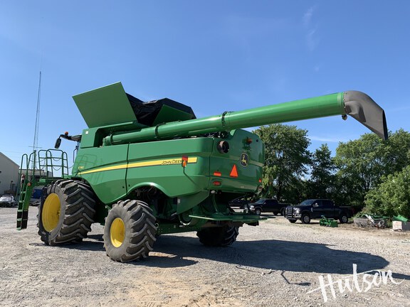 Photo of 2018 John Deere S780