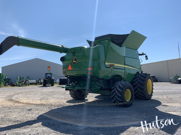 Photo of 2018 John Deere S780