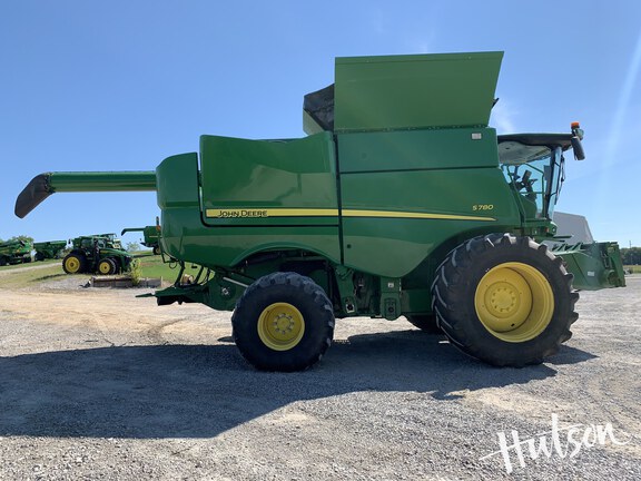 Photo of 2018 John Deere S780