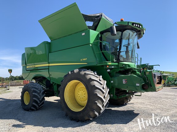 Photo of 2018 John Deere S780