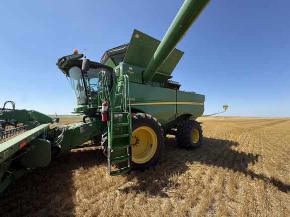 2014 John Deere S670 Used Equipment