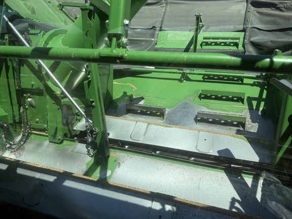 2014 John Deere S670 (8th thumbnail)