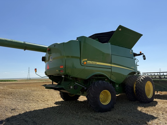 2014 John Deere S670 (6th thumbnail)