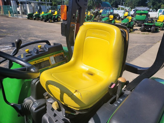 Photo of 2002 John Deere 4210