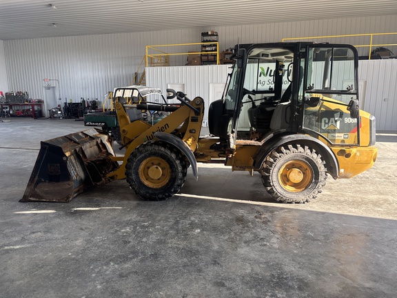 Used 2020 Caterpillar 906M Compact Loaders at Koenig Equipment in Knightstown, IN - Photo1