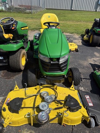 Photo of 2022 John Deere X380