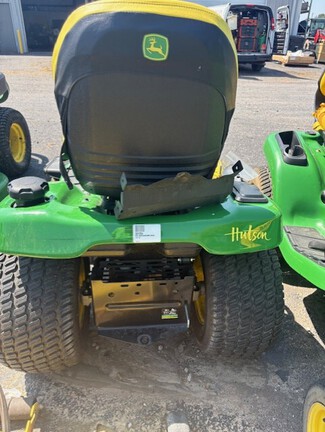 Photo of 2022 John Deere X380