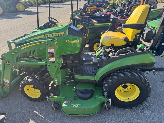 2023 John-Deere 1025R