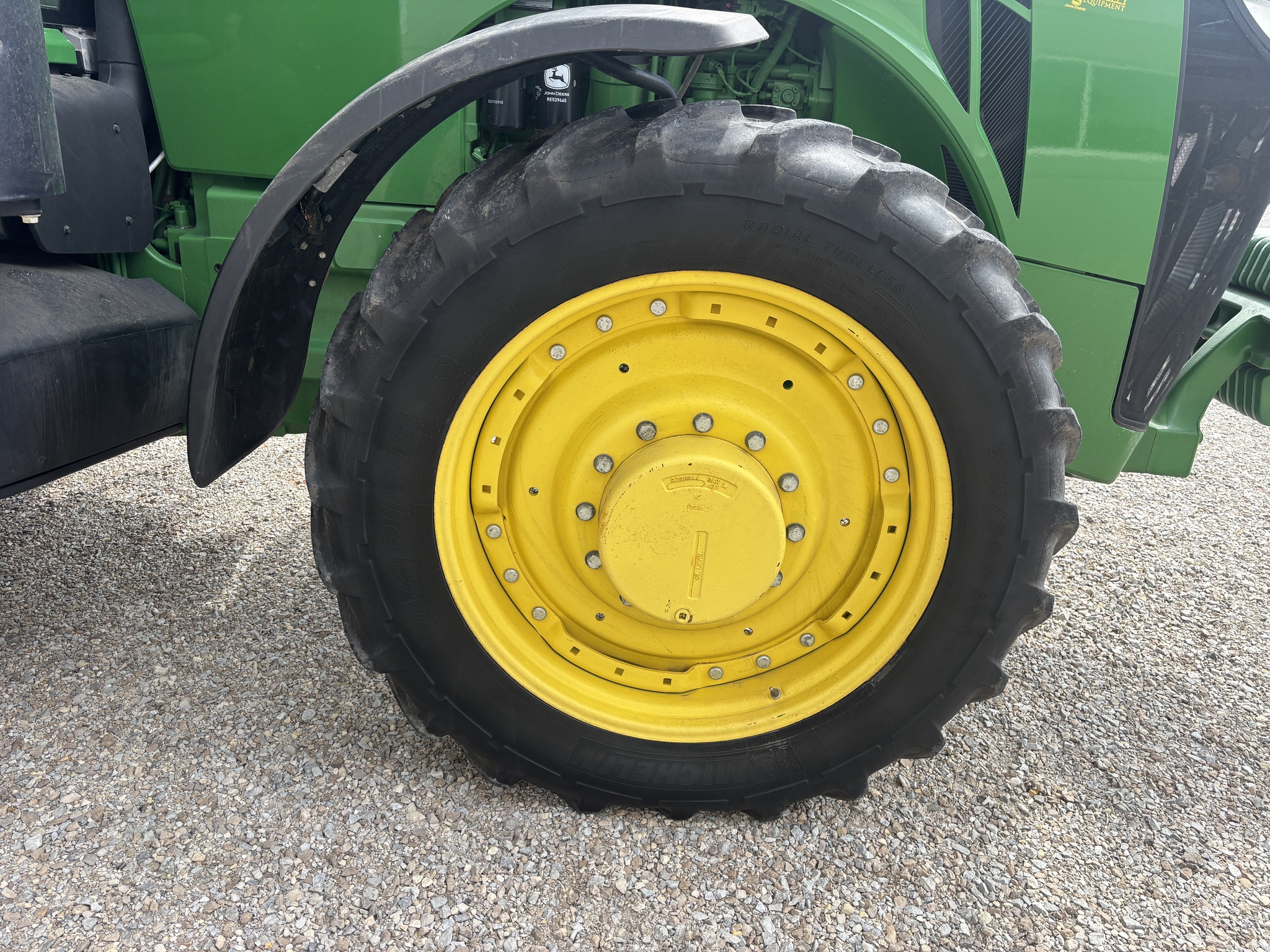 Used 2013 John Deere 8235R Row Crop Tractors at Koenig Equipment in Knightstown, IN - PhotoXL15