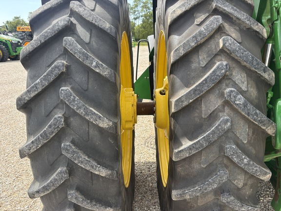 Used 2013 John Deere 8235R Row Crop Tractors at Koenig Equipment in Knightstown, IN - Photo23