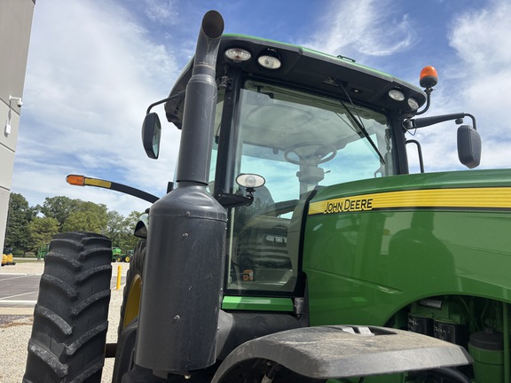 Used 2013 John Deere 8235R Row Crop Tractors at Koenig Equipment in Knightstown, IN - Photo13