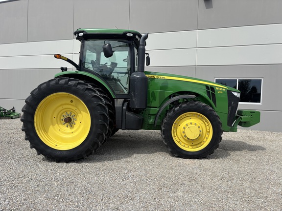 Used 2013 John Deere 8235R Row Crop Tractors at Koenig Equipment in Knightstown, IN - Photo5