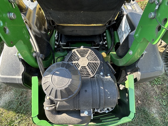 Used 2023 John Deere Z930M Zero Turn Mowers at Koenig Equipment in Franklin, IN - Photo5