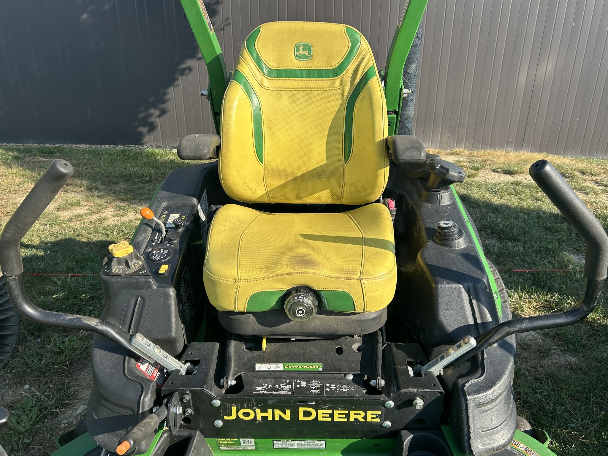 Used 2023 John Deere Z930M Zero Turn Mowers at Koenig Equipment in Franklin, IN - PhotoXL8