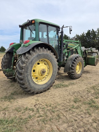 2004 John Deere 7420 Used Equipment